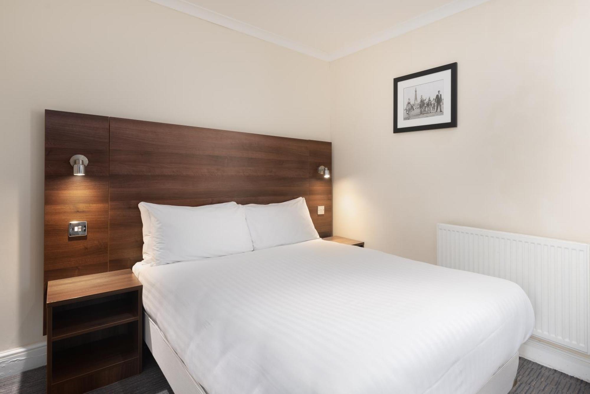 Best Western Carlton Hotel Blackpool Room photo